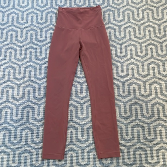 lululemon athletica Pants - Lululemon cropped size 0 leggings in tan/pink, excellent condition